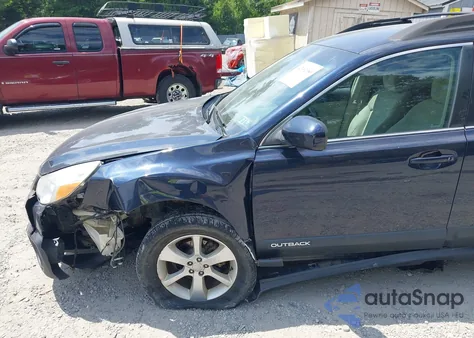 2013 Subaru Outback 2.5I Premium z USA, uszkodzony, nr VIN 4S4BRBCC5D3300956